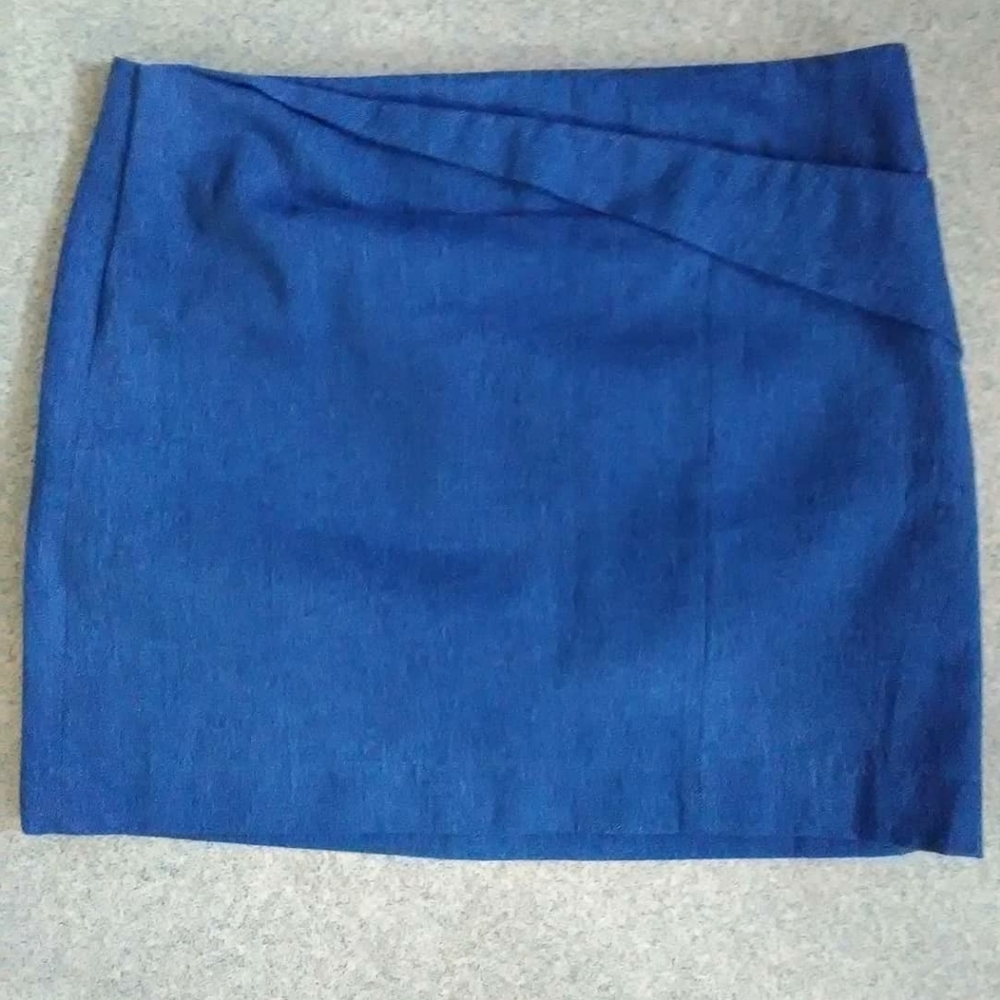 Halston Heritage  Skirt